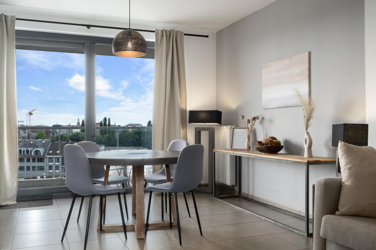 Shs Homes-Luxe Highrise, 2 Bedrooms, Kitchen, Free Parking, Stunning View, Large Tarrasse, Workspace Hasselt Exterior foto